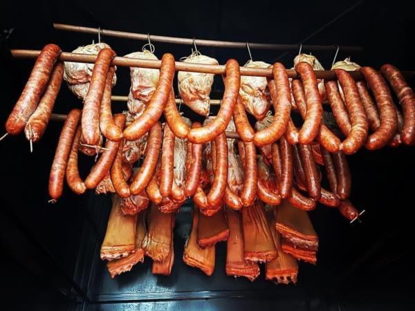 Restauracja I Noclegi Izba Rybacka W Krainie Wygaslych Wulkanow Podgorki Buitenkant foto